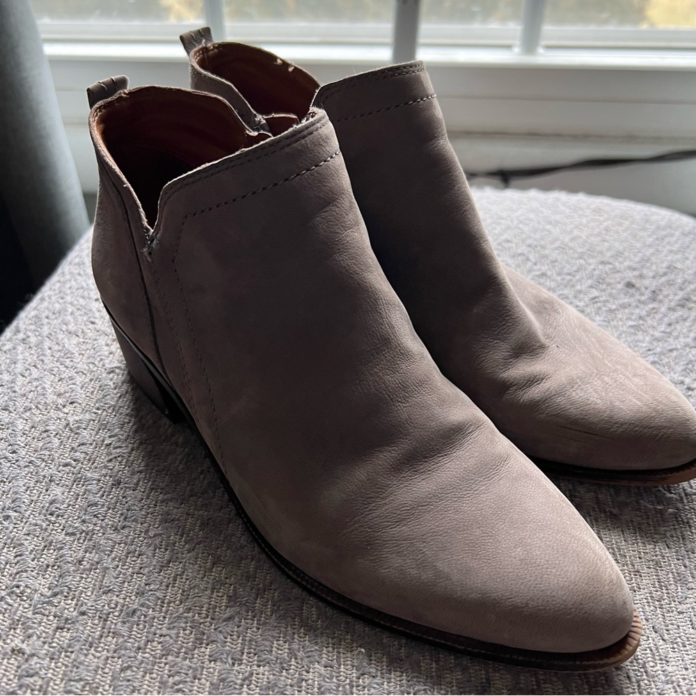 Franco Sarto taupe bootie size 6.5